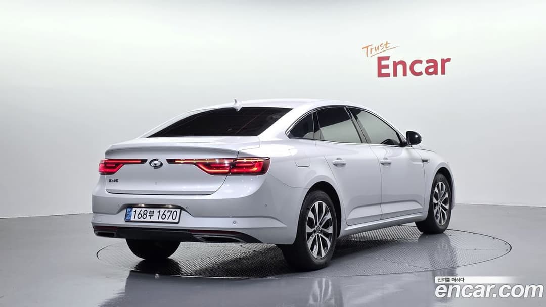 Renault Samsung SM6