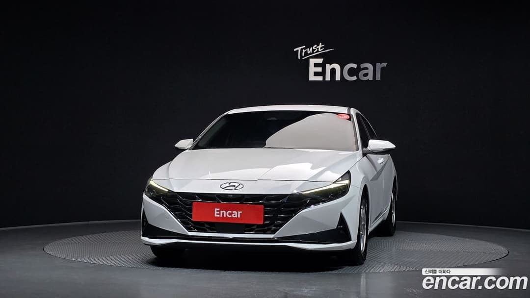 Hyundai AVANTE — фото 2