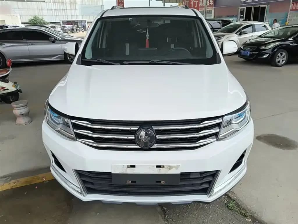 Dongfeng Feng Xing SX6