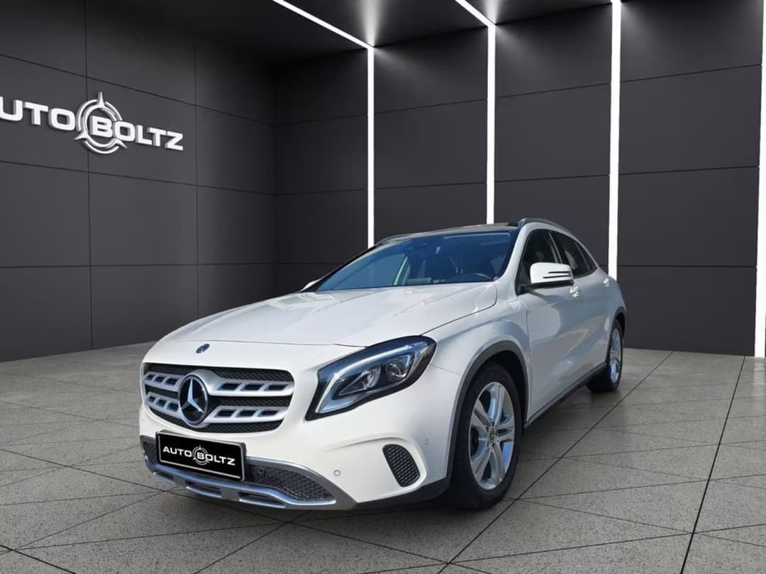 Mercedes-Benz GLA 180 — фото 1