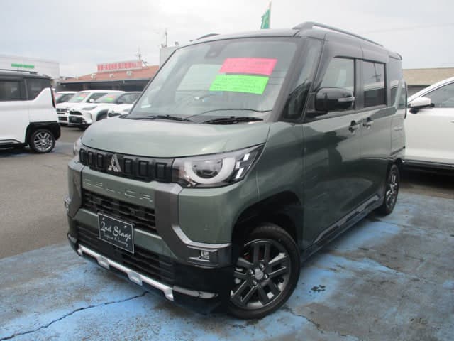 Mitsubishi Delica Mini