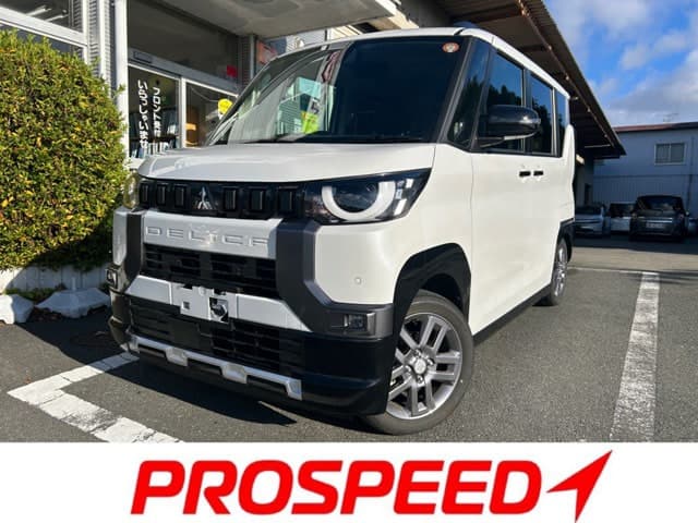 Mitsubishi Delica Mini