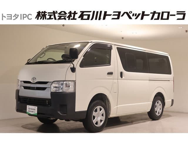 Toyota Regius ACE — фото 1