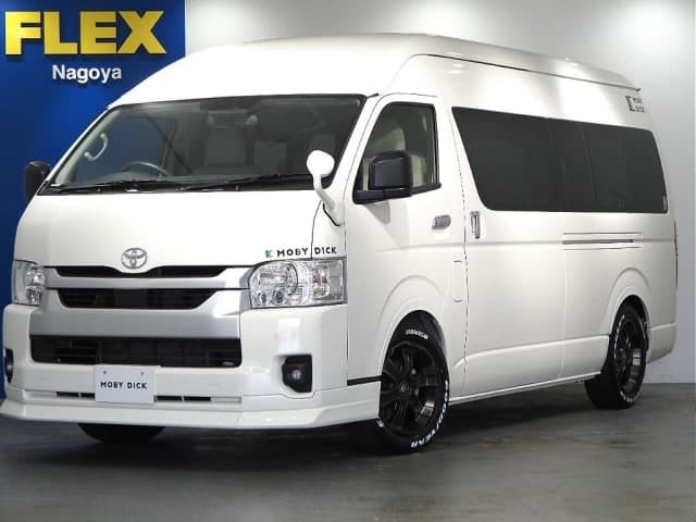 Toyota Hiace Commuter