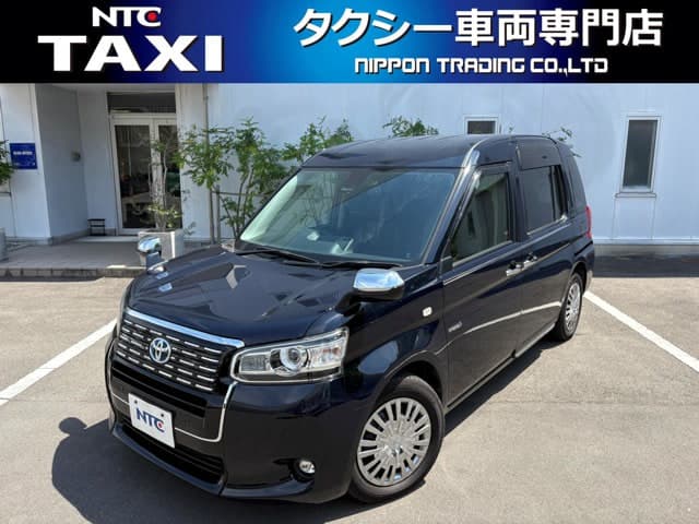 Toyota JPN Taxi — фото 1