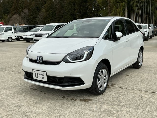Honda Fit — фото автомобиля из каталога